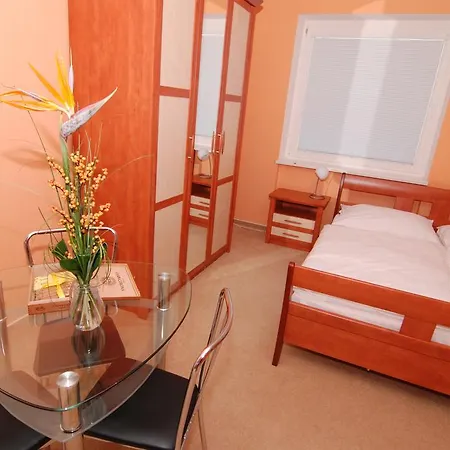 Apartmany Chodov Prague Room photo