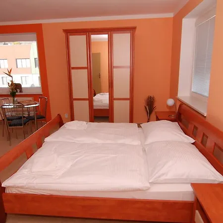 Apartmany Chodov Prague Room photo